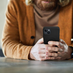 Kryt Roar Leather Mag na Apple iPhone 15 Plus Elegantní  MagSAFE  Černý