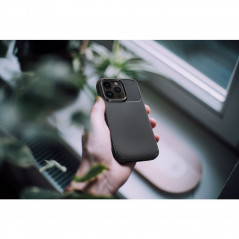 Kryt CARBON PREMIUM na Apple iPhone 15 Elegantní  Černý