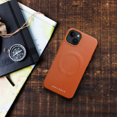 Kryt Roar Leather Mag na Apple iPhone 13 Pro Elegantní  MagSAFE  Hnědý