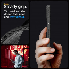 Kryt Spigen  Liquid Air na Apple iPhone 15 Pro Matná černá