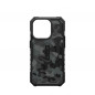 Kryt Urban Armor Gear Pathfinder na Apple iPhone 15 Pro Prémiové pouzdro  MagSAFE  Noční kamufláž