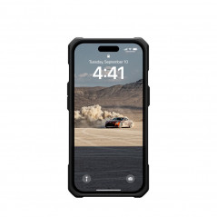 Kryt Urban Armor Gear Monarch na Apple iPhone 15 Prémiové pouzdro  MagSAFE  Uhlíkové vlákno
