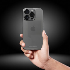 Kryt Roar Pure Simple Fit  na Apple iPhone 15 Pro Max Černý