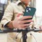 Kryt MATT na Apple iPhone 16e Tmavě zelený
