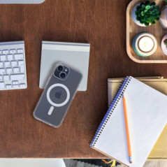 Kryt Frost Mag na Apple iPhone 17 Pro Max MagSAFE  Průhledný